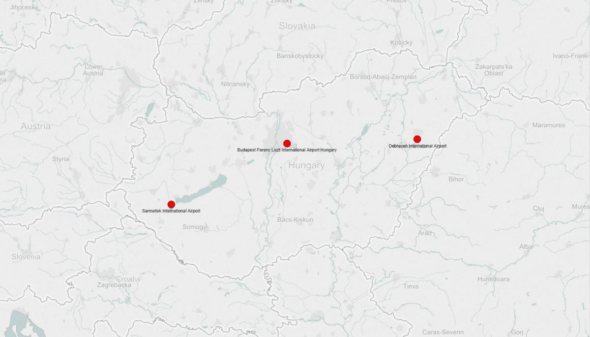 Karte der Flughäfen in Ungarn: Lage der Flughäfen und internationale